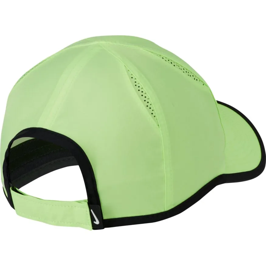 Nike U Aerobill Feather Light Cap - ghost green/black