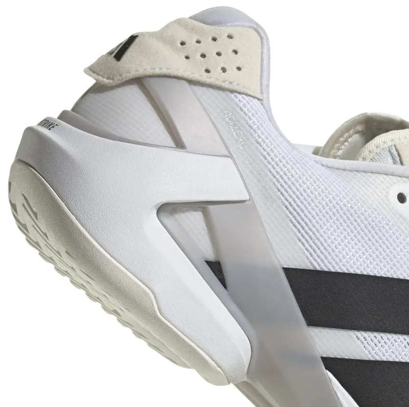 IE1376_8_FOOTWEAR_Photography_Detail-View-1_white