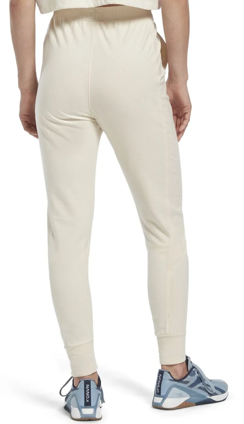 HN6049_3_APPAREL_On-Model_Back-View_white