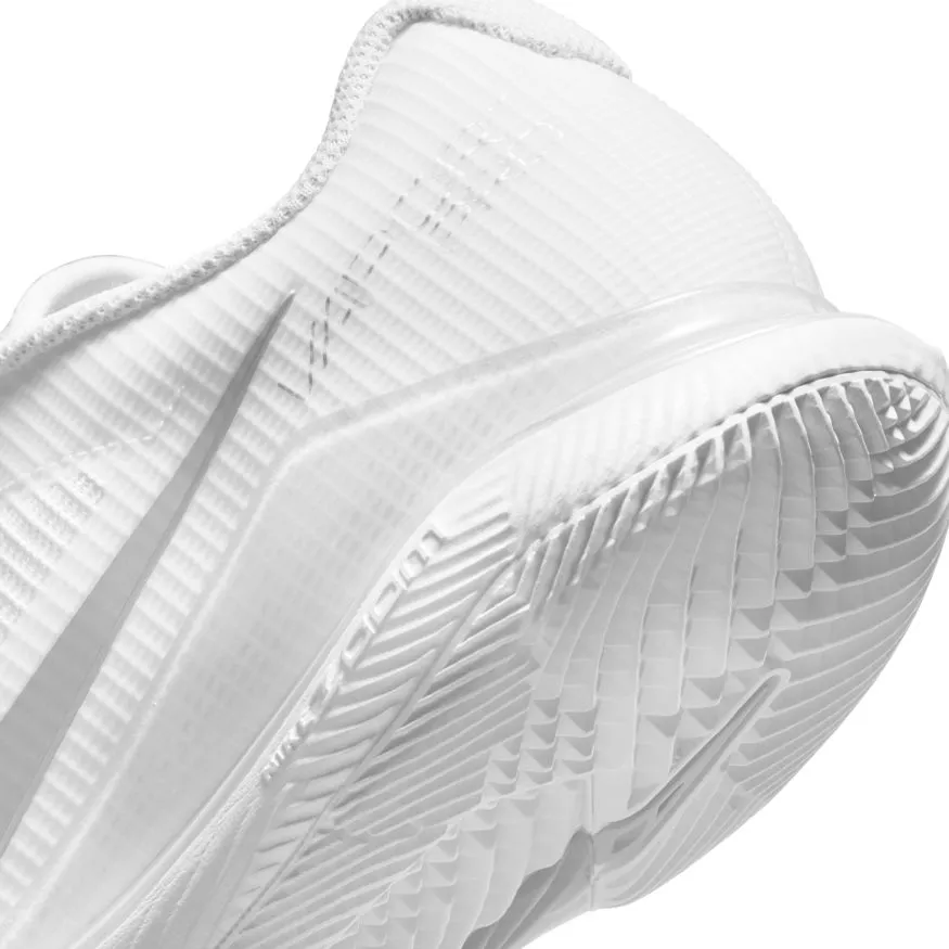 nike-air-zoom-vapor-pro-w-white-metallic-silver-5 Nike Air Zoom Vapor Pro W - white/metallic silver