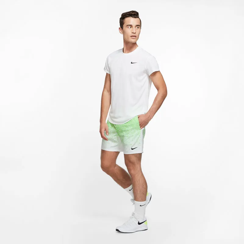 Nike Court Rafa Short 7in - green strike/black