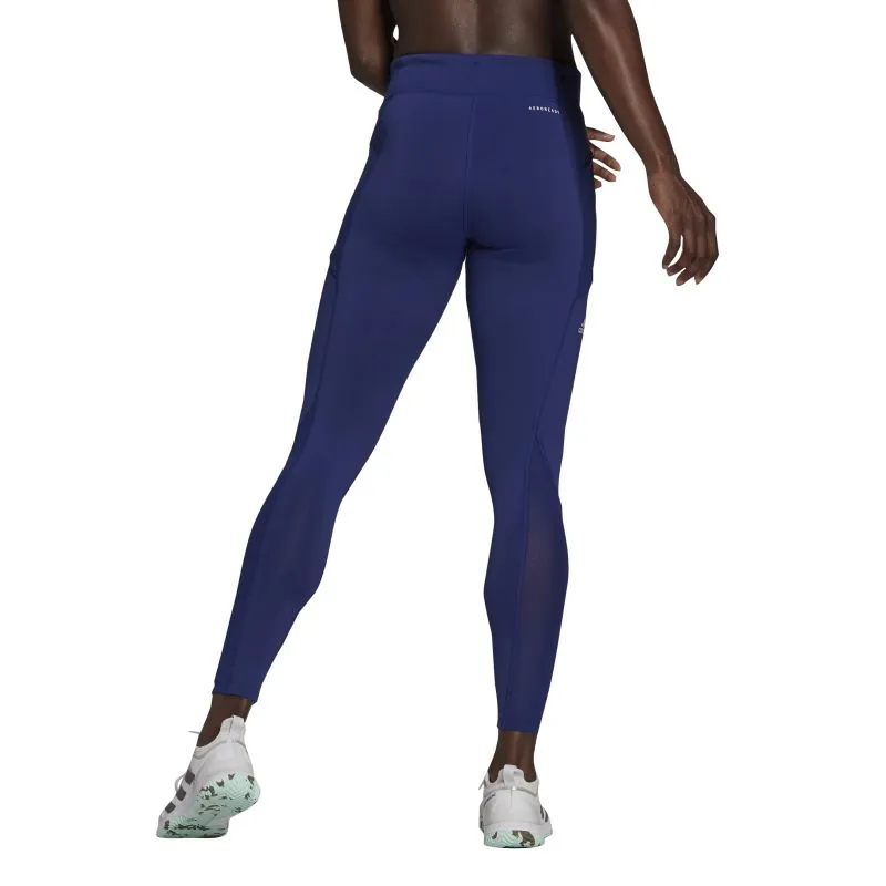 H38844_APP_on-model_back_white