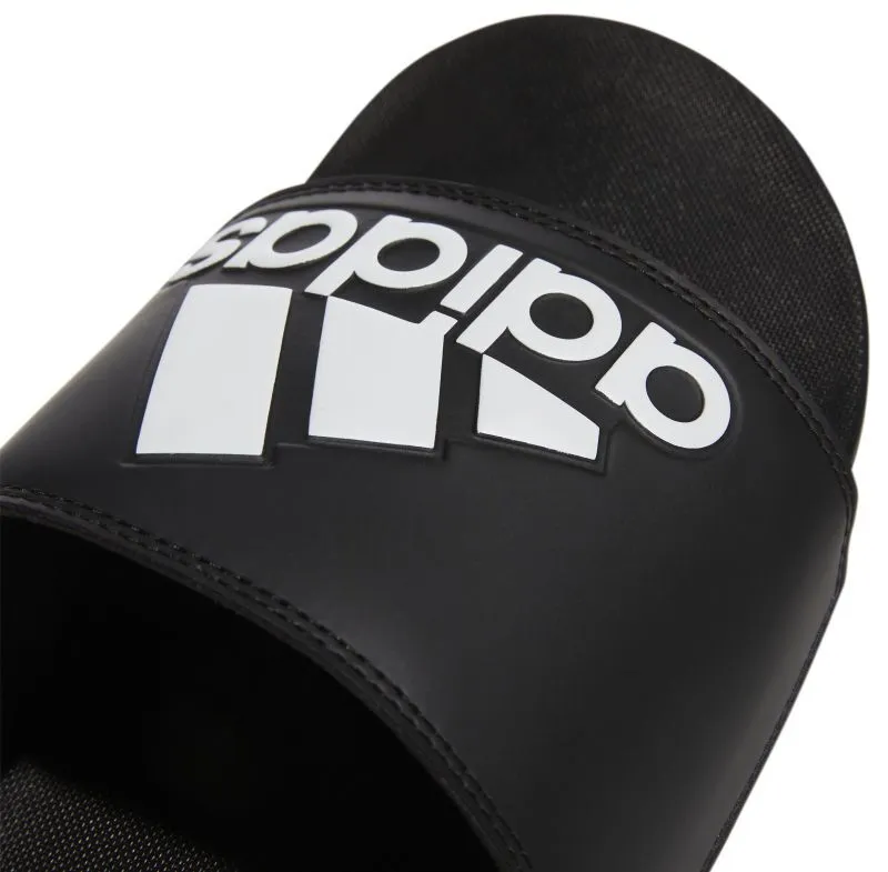 GY1945_8_FOOTWEAR_Photography_Detail-View-1_white