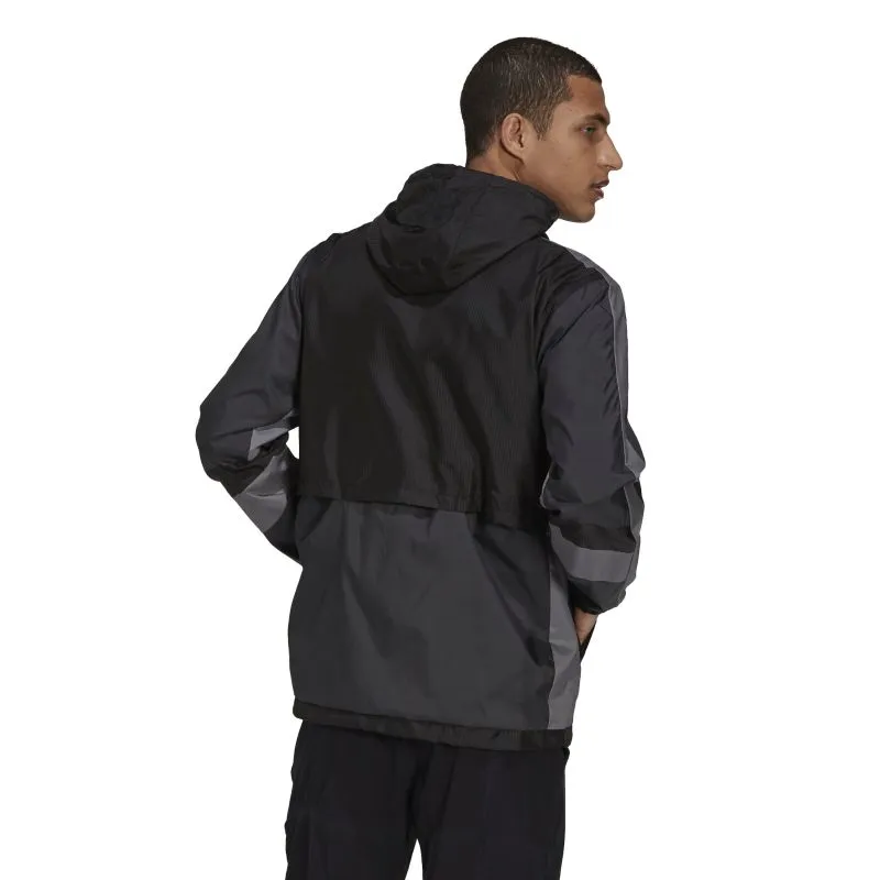 H31442_APP_on-model_back_white