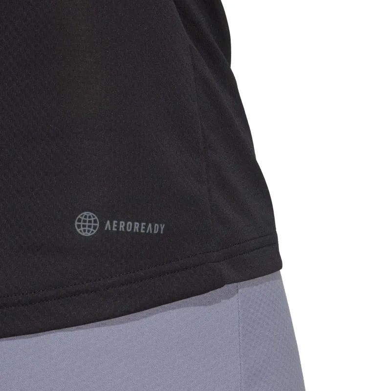 HS1450_9_APPAREL_On-Model_Detail-View-2_white