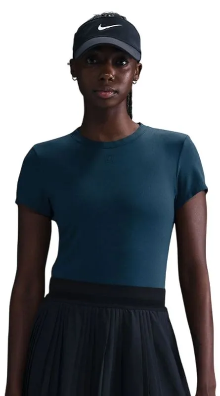 Nike Court Advantage Dri-Fit Short-Sleeve Tennis Nike Court Advantage Dri-Fit Short-Sleeve Tennis