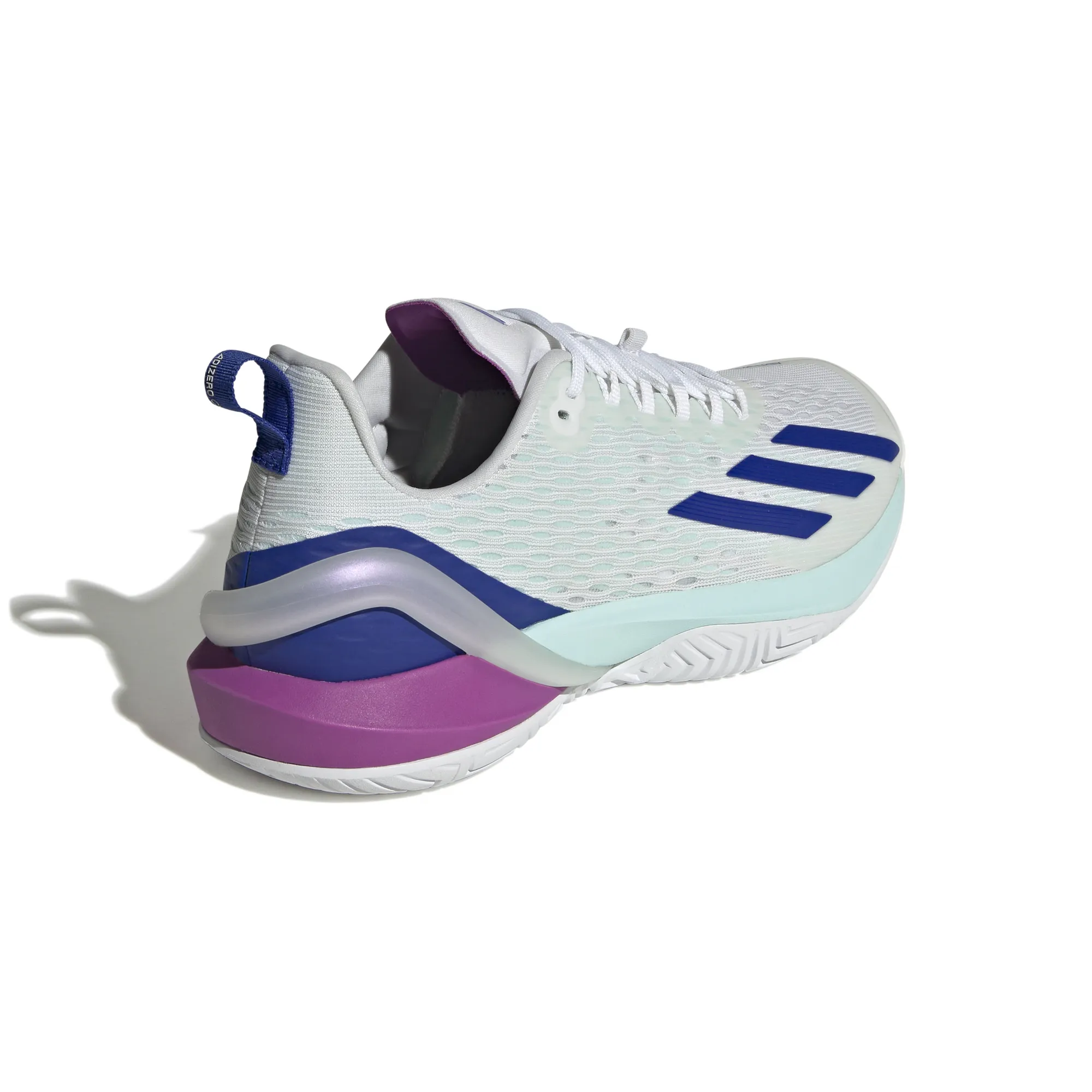 ID8562_7_FOOTWEAR_Photography_Back-Lateral-Top-View_white