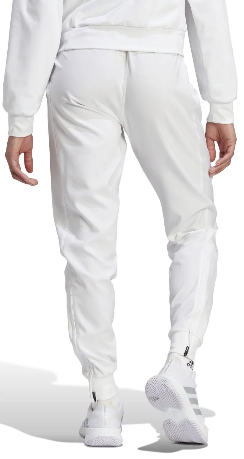 IA7028_4_APPAREL_On-Model_Back-View_white