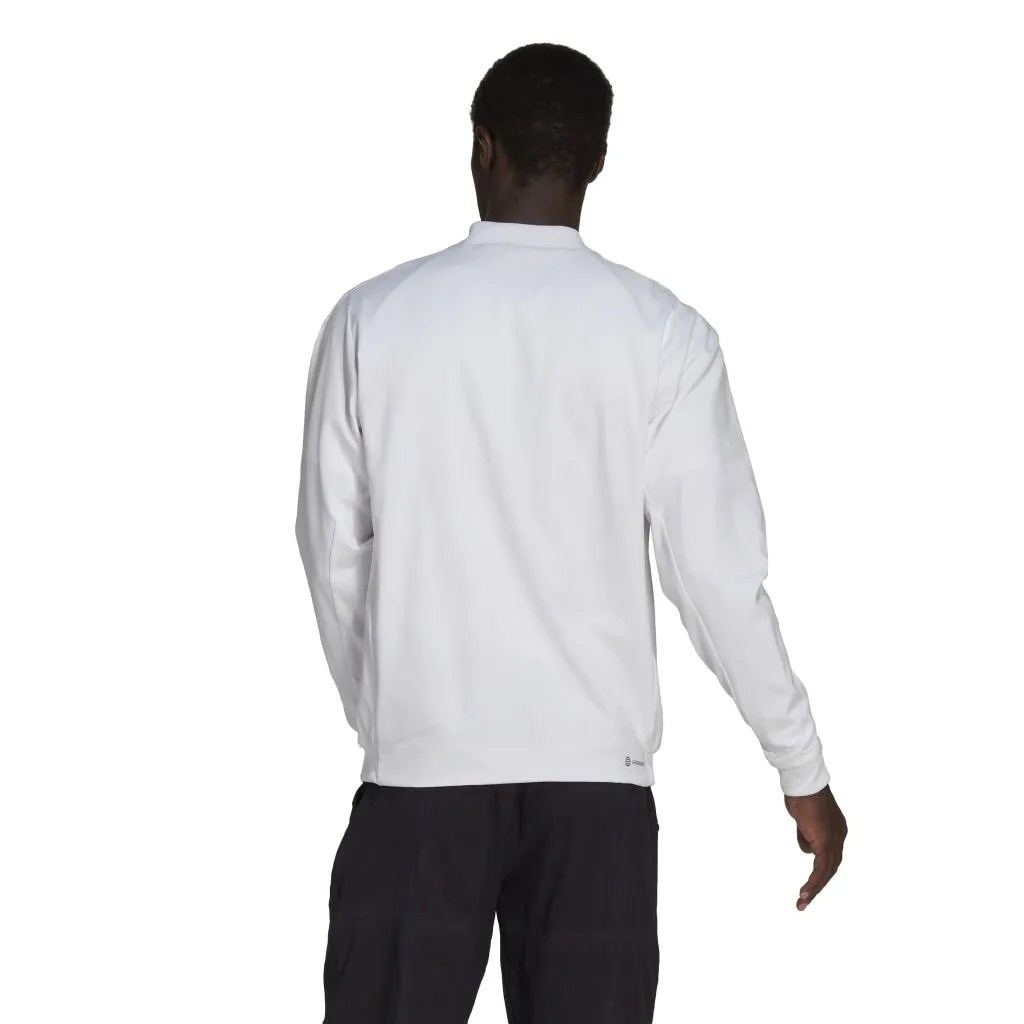 HE0410_5_APPAREL_On-Model_Back-View_white