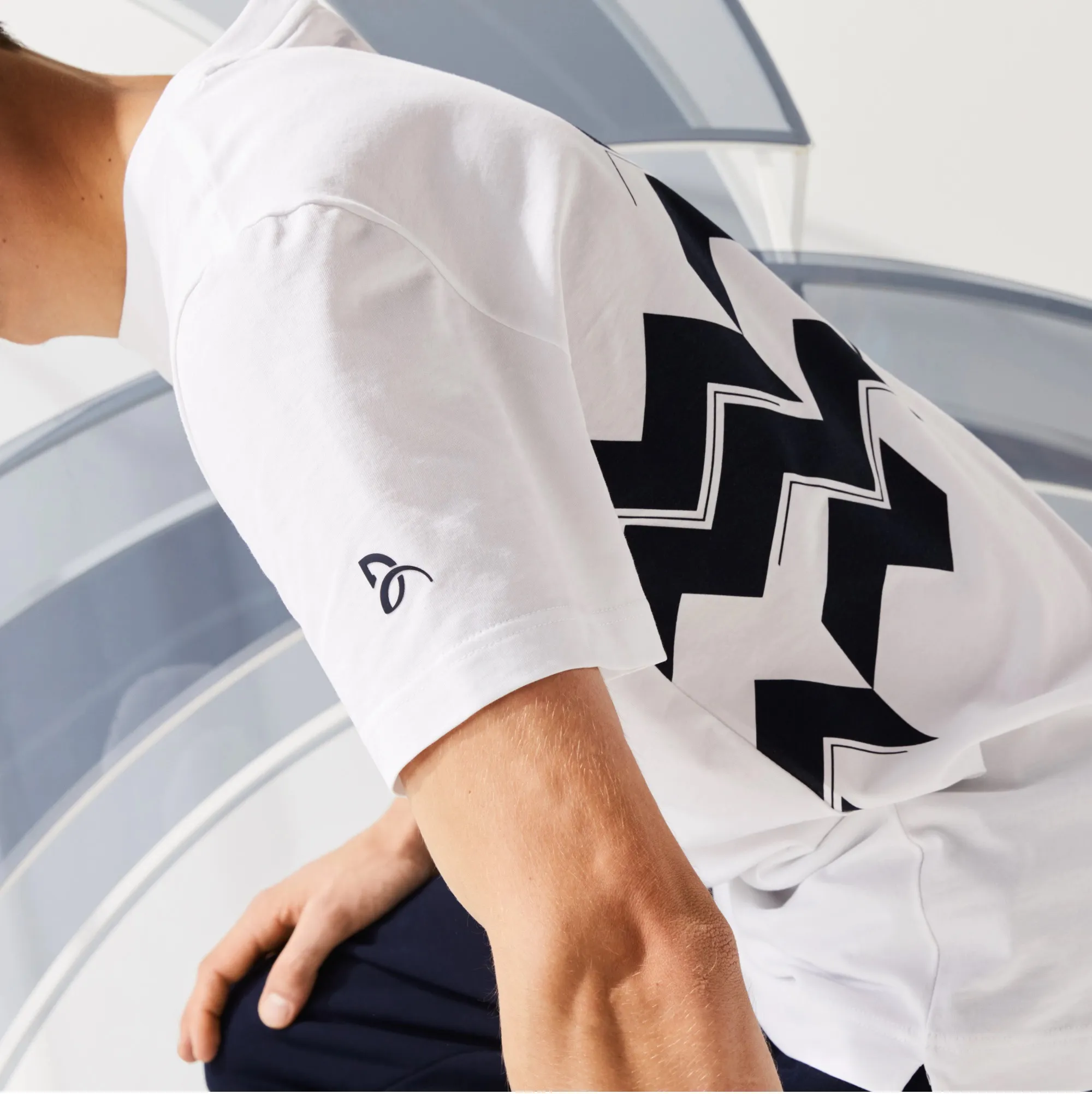lacoste-t-shirt-lacoste-sport-x-novak-djokovic-white-navy-blue-3 Lacoste T-Shirt Lacoste SPORT x Novak Djokovic - white/navy blue