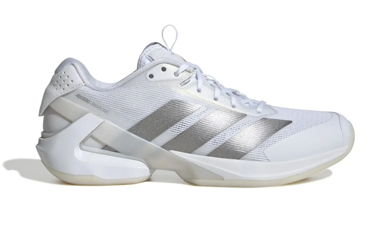 IH8103_1_FOOTWEAR_Photography_Side-Lateral-Center-View_white