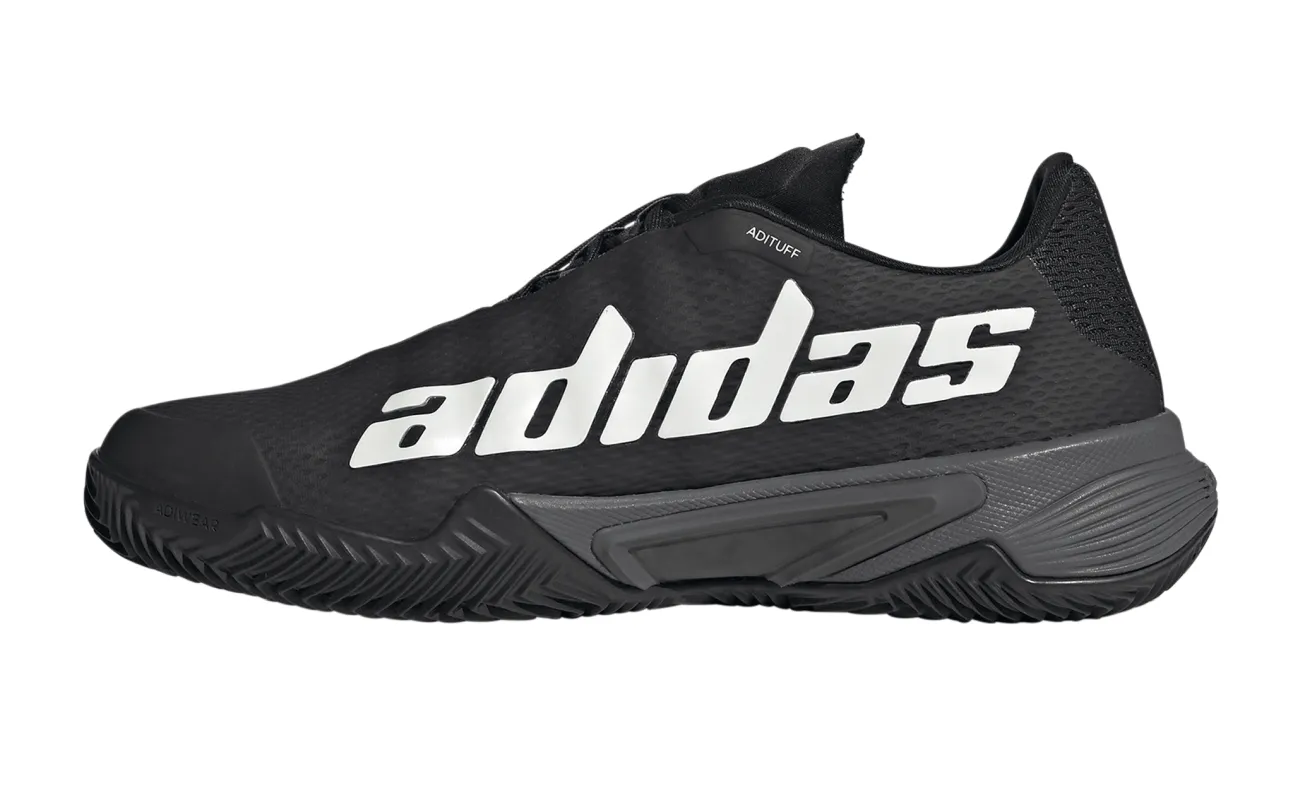 ID4250_5_FOOTWEAR_Photography_Side-Medial-Center-View_white