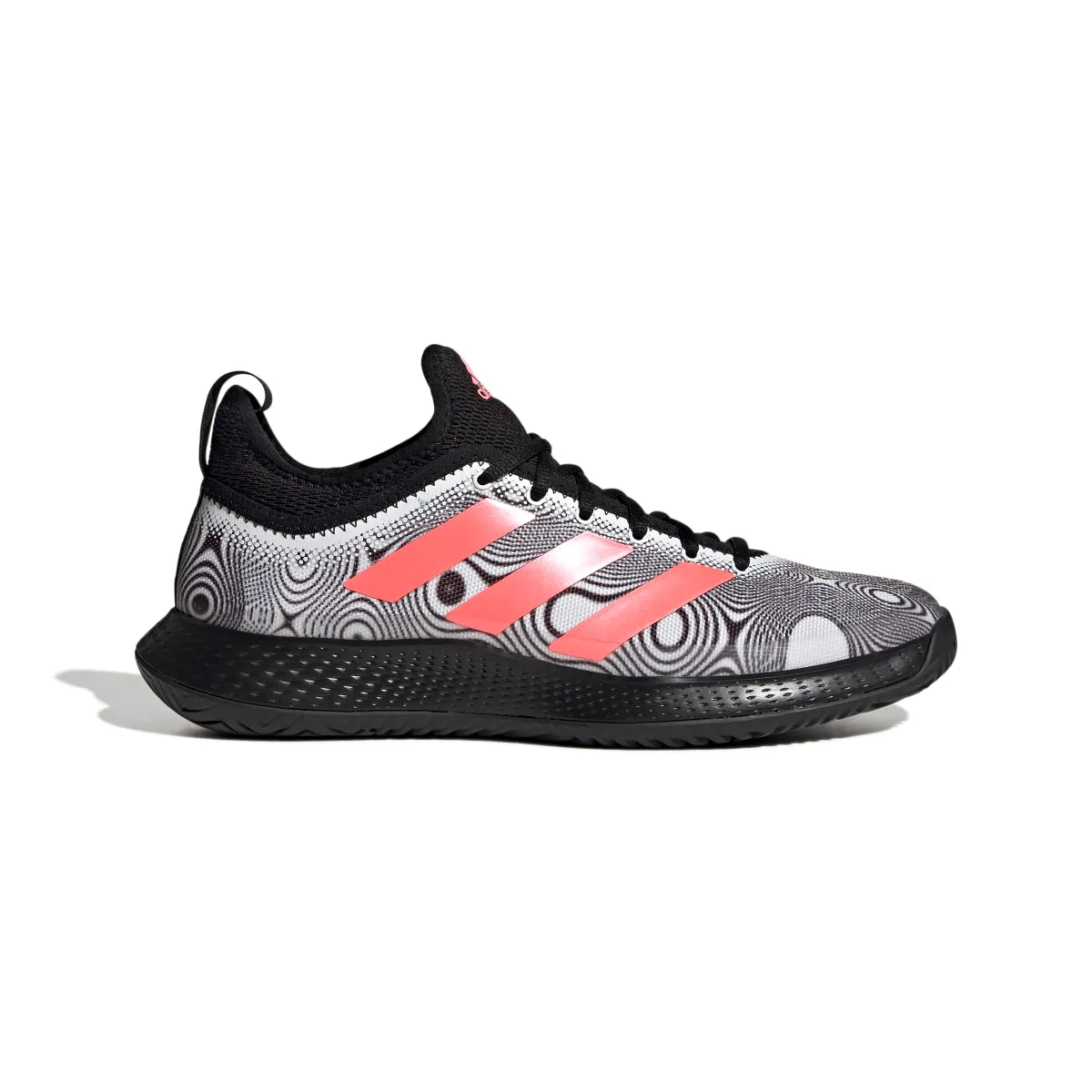 GW2975_1_FOOTWEAR_Photography_Side-Lateral-Center-View_white