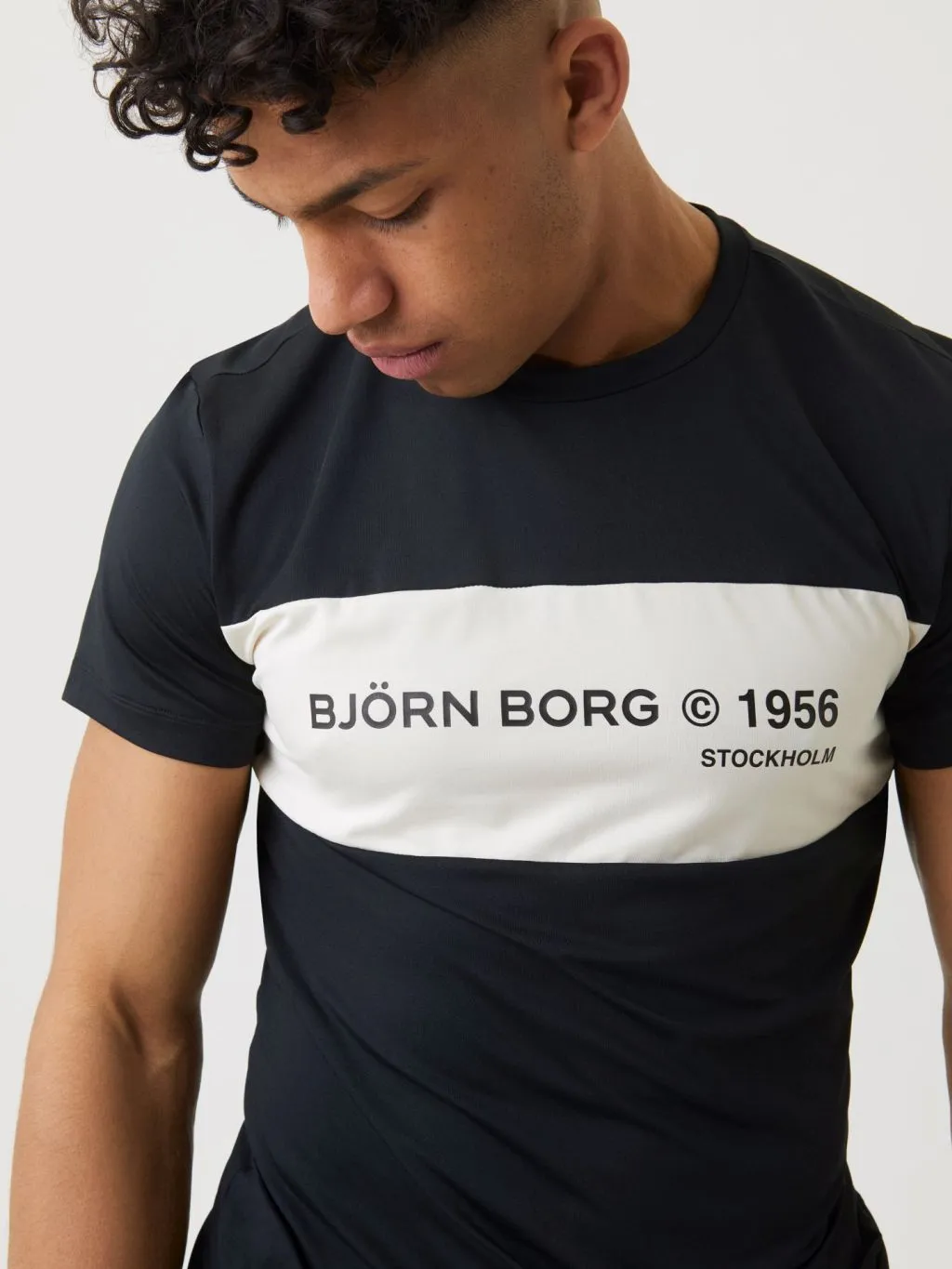 10000057-BK001-3
