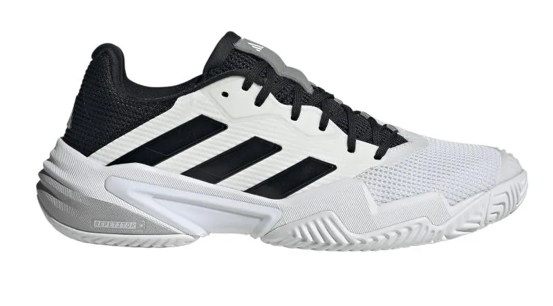 IF0465_1_FOOTWEAR_Photography_Side-Lateral-Center-View_white