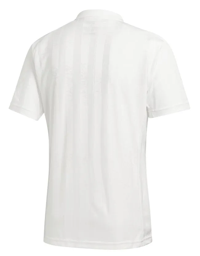FR4318_APP_photo_back-center_white