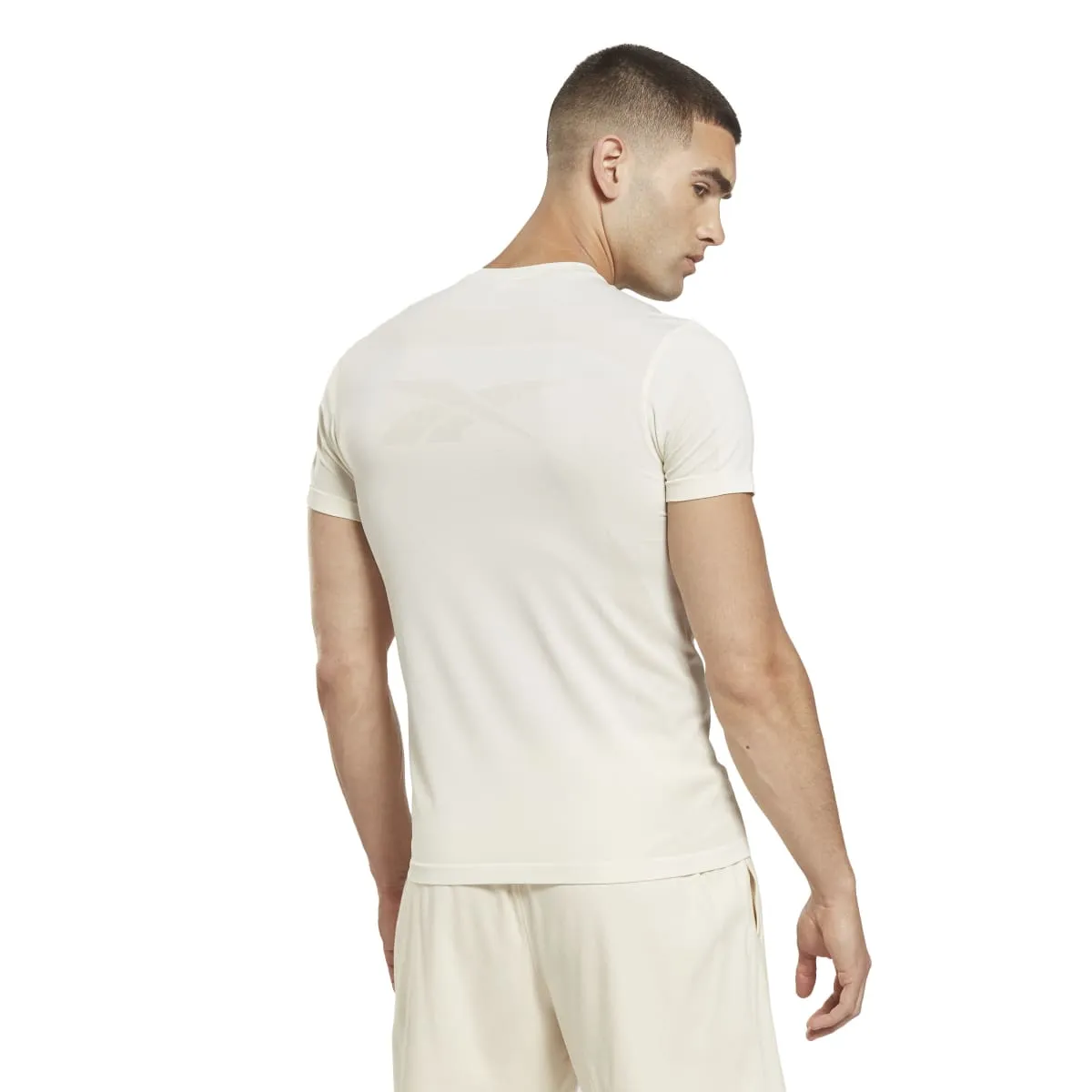 HN6054_3_APPAREL_On-Model_Back-View_white