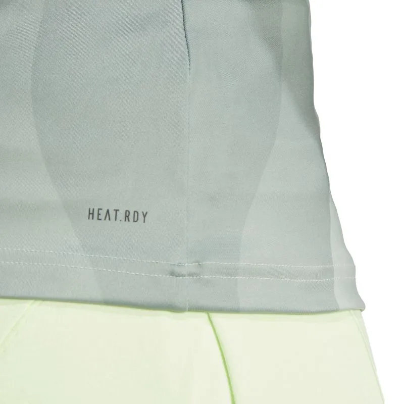 IL7361_8_APPAREL_On-Model_Detail-View-2_white