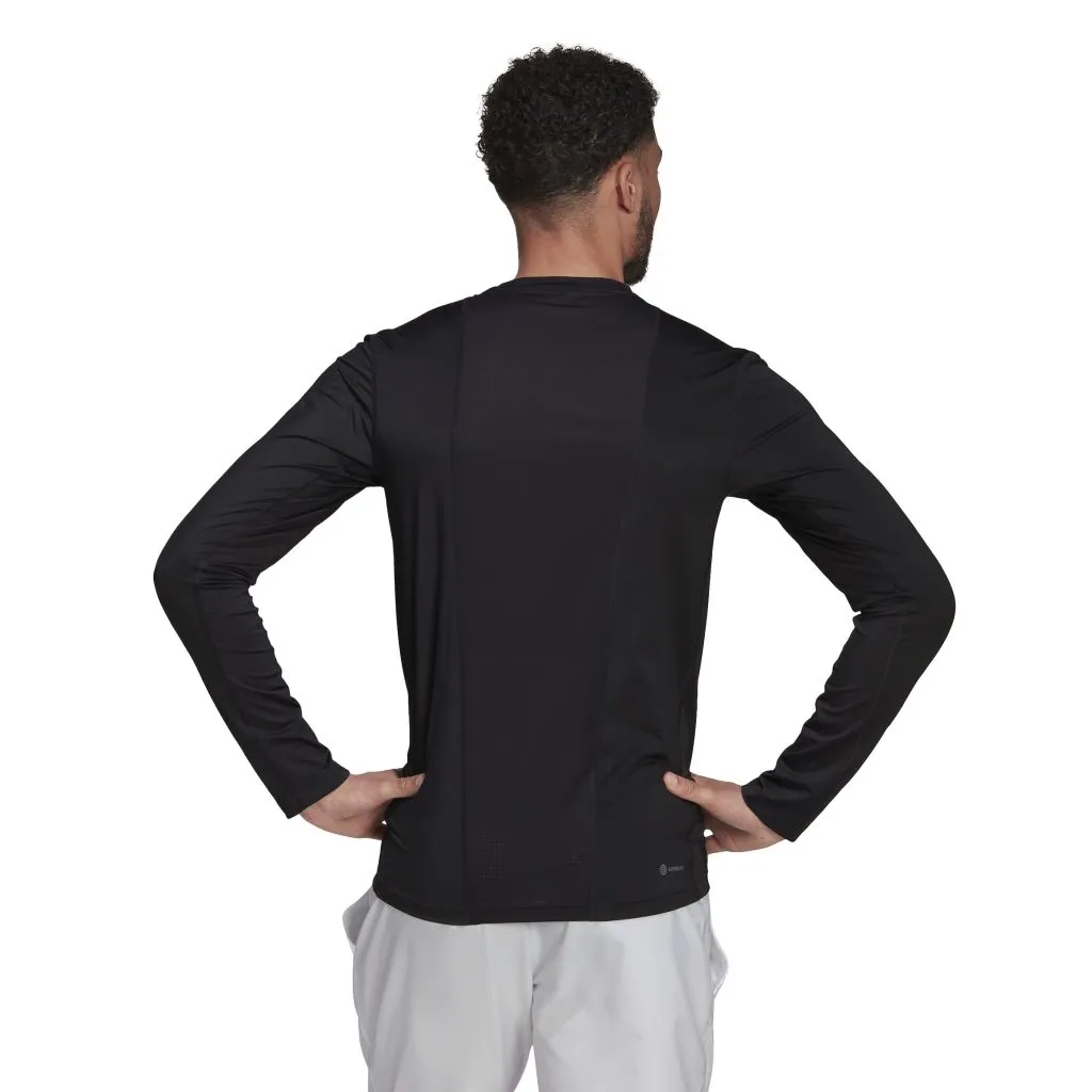 HC0388_5_APPAREL_On-Model_Back-View_white