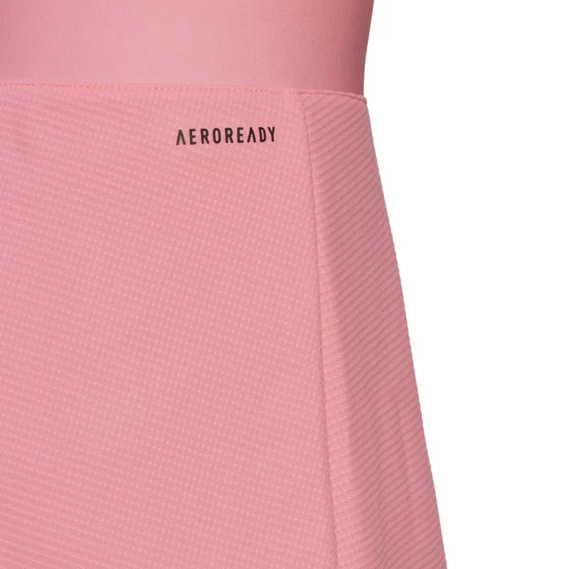 HN6190_7_APPAREL_On-Model_Detail-View-2_white