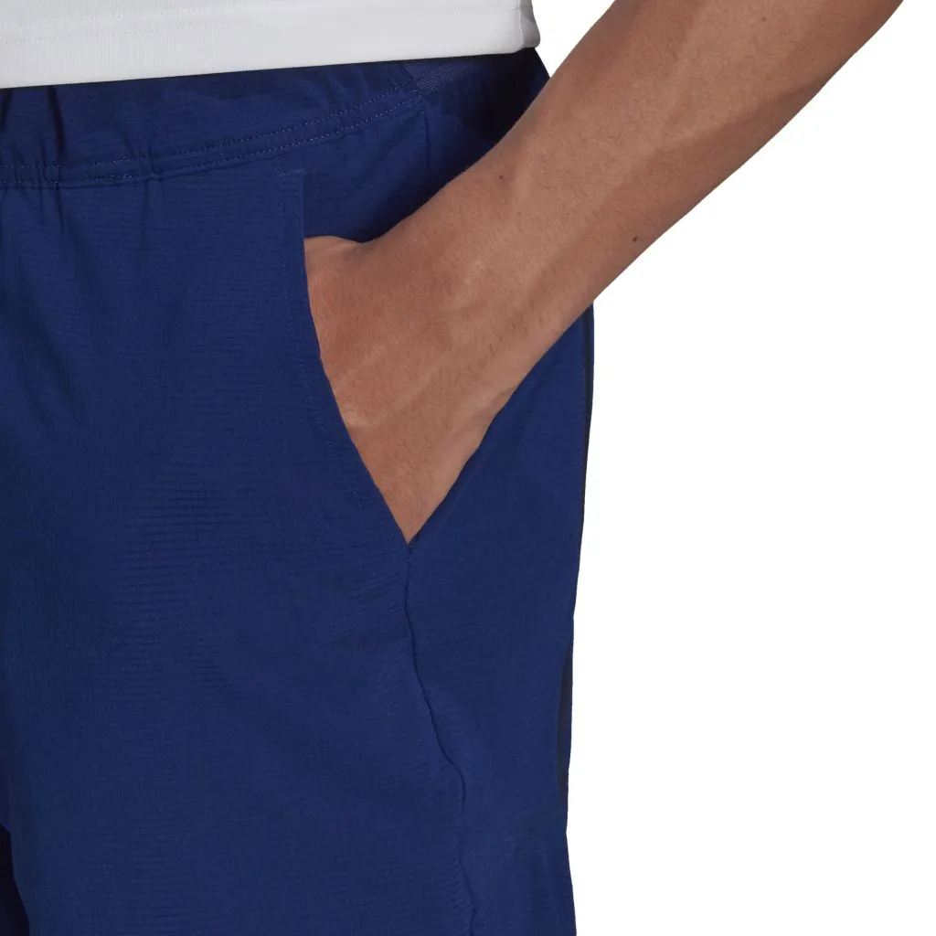 H50275_APP_on-model_detail-2_whiteHsF5DrG9c265i