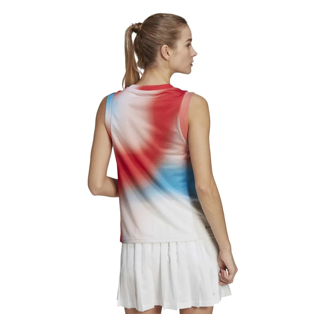 HA7612_APP_on-model_back_white