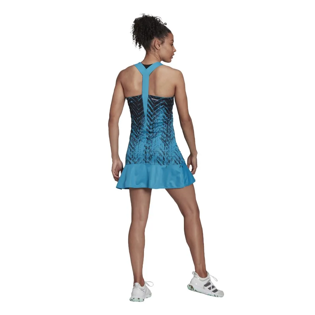 HB6190_APP_on-model_back_white