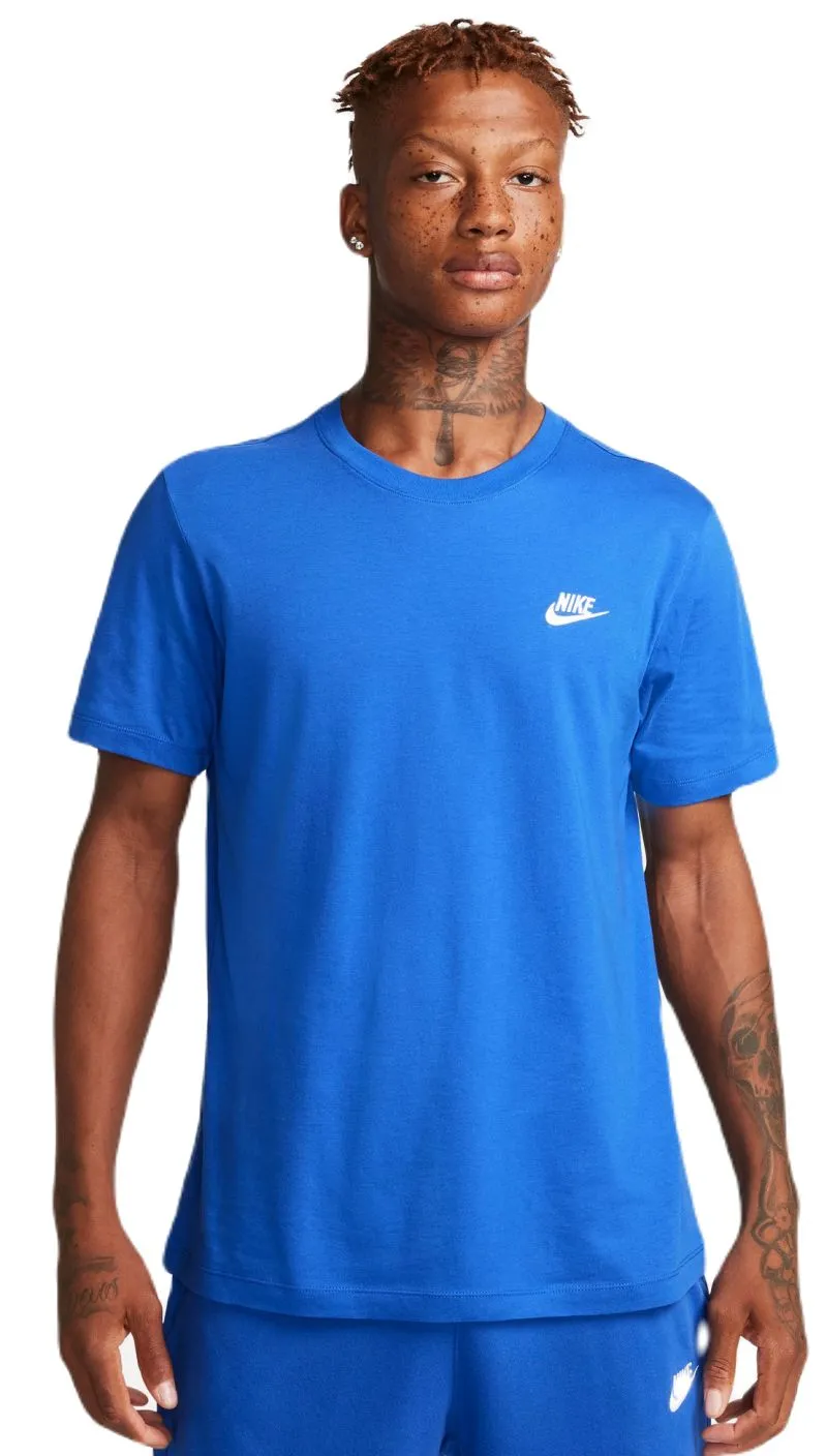 Nike Sportswear Club T-Shirt
