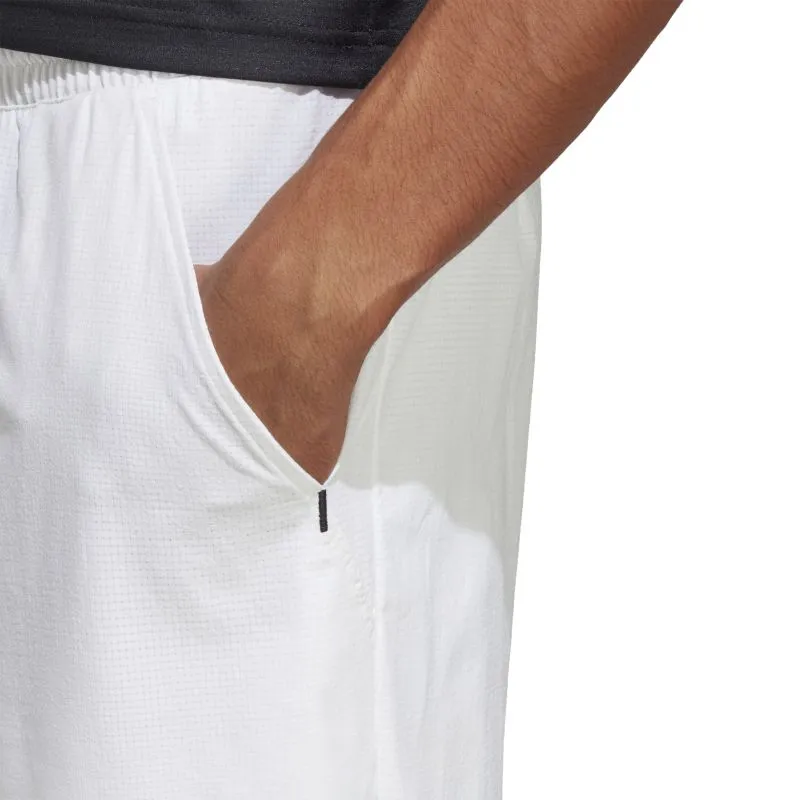 HT3526_10_APPAREL_On-Model_Detail-View-3_whiteJPvsHJDFDPUcT