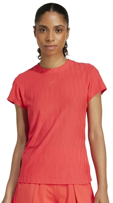 JD4284_4_APPAREL_On-Model_Standard-View_white